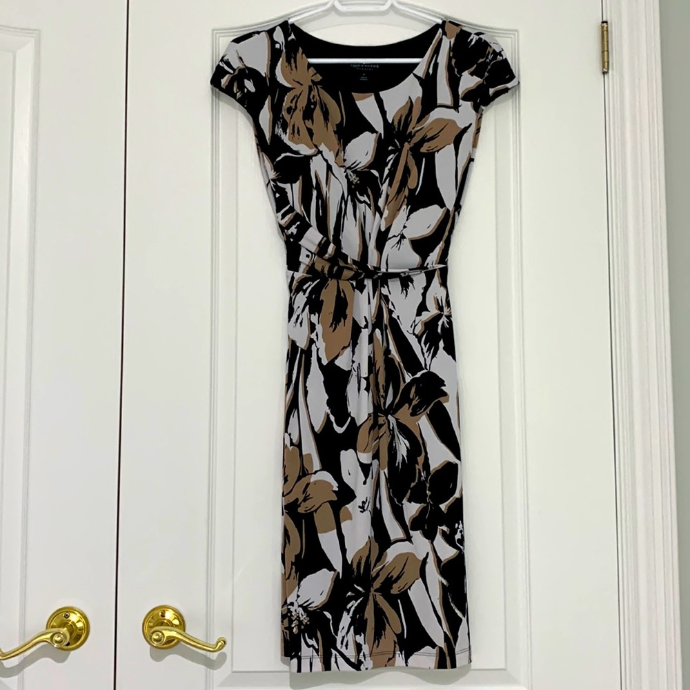Connected Apparel Short Sleeve Floral Dress